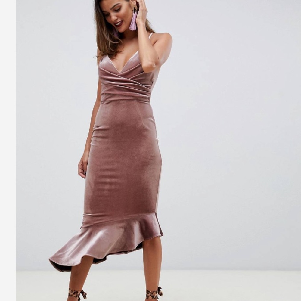 VDAY•VELVET CAMI PEPHEM MIDI DRESS